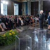 Polis - 8 marzo, Mattarella, basta con pregiudizi e misoginia (di Anna Laura Bussa)