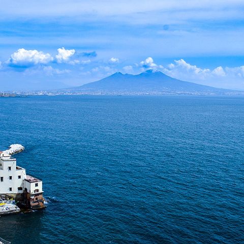 Globetrotter24 - 
Globetrotter24. Campania, Umbria e Molise. la stagione chiude in Italia.