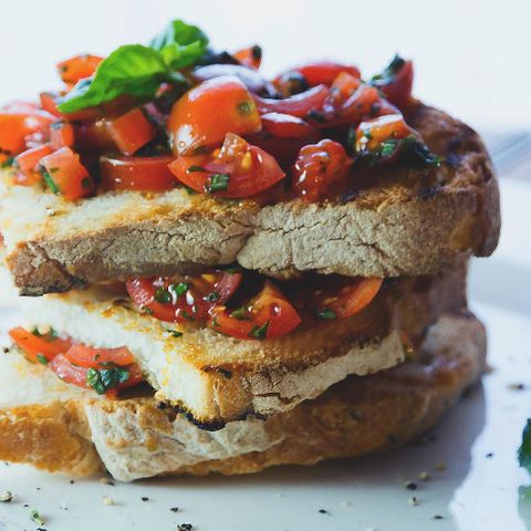 Obiettivo salute - 
            Dieta mediterranea e attività fisica un binomio che fa bene anche alla salute dei denti